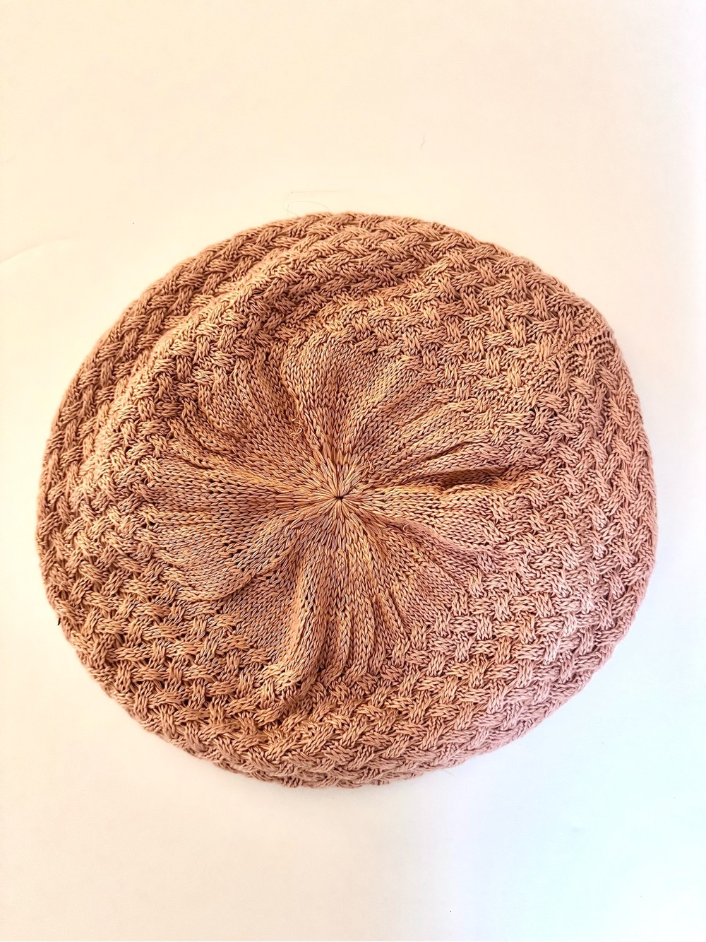 Crystal-Embellished Knit Beret - Pink - Picture 5 of 5
